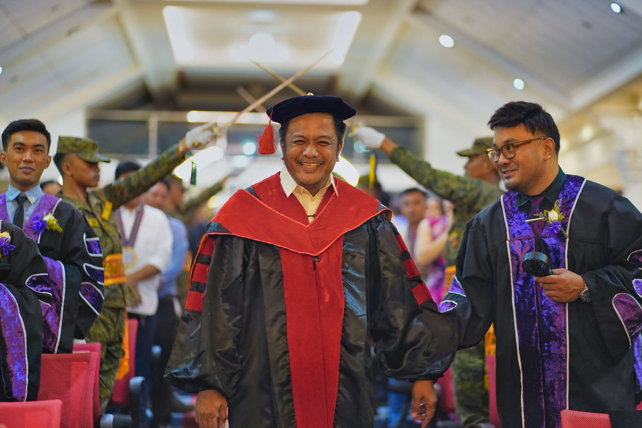 24TH-GRAD-COL-PHOTOSET photo 67